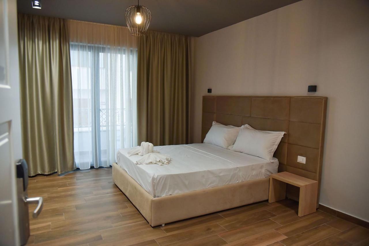 Hotel Lubjana Durrës 外观 照片