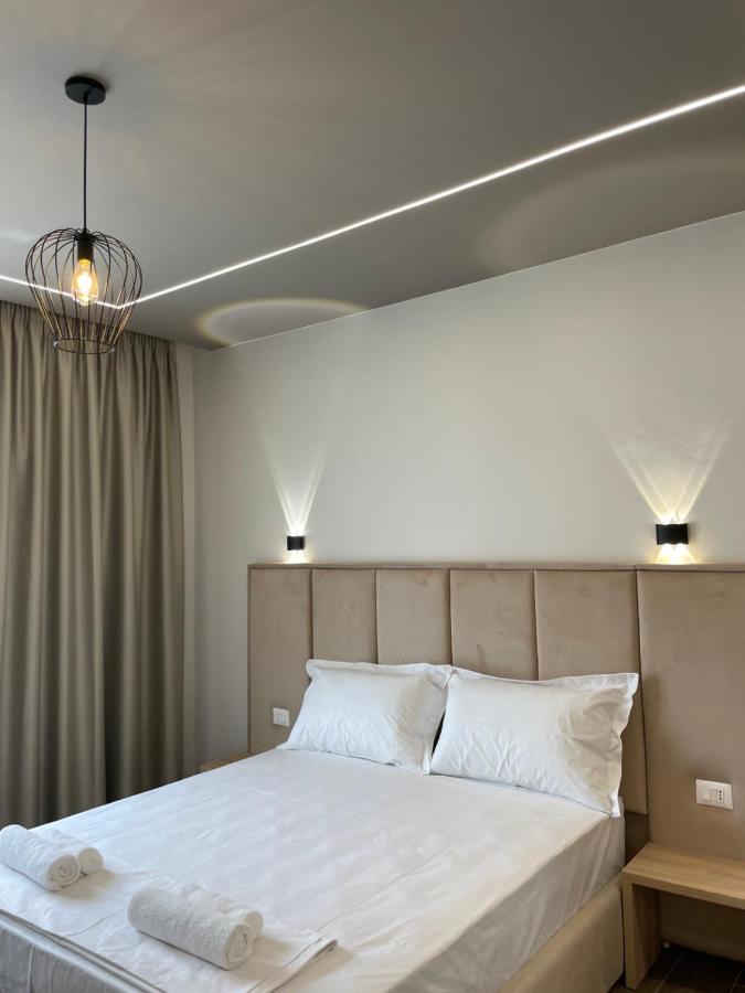 Hotel Lubjana Durrës 外观 照片